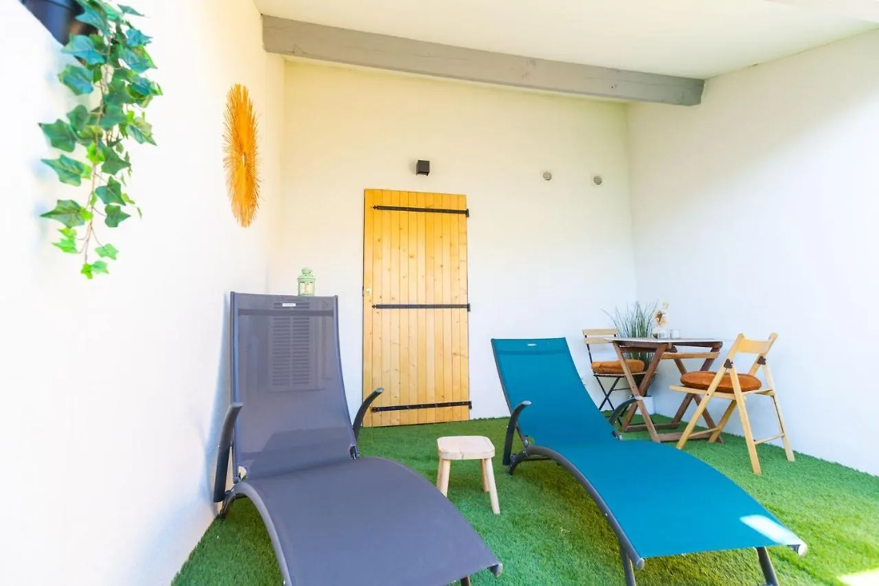 Love Room Du Mont D'Or - Baignoire Spa - Minibar Offert Marseille