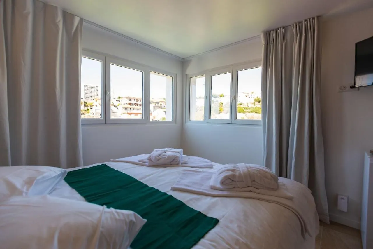 Love Room Du Mont D'Or - Baignoire Spa - Minibar Offert Marseille